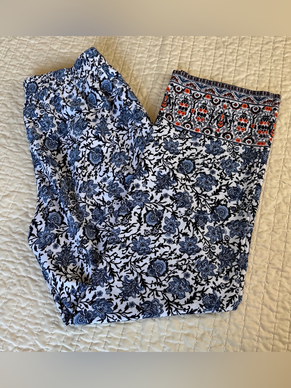 Talbots Boho Paisley Floral Pants Blue Pull On Stretch Resort Chic size 10